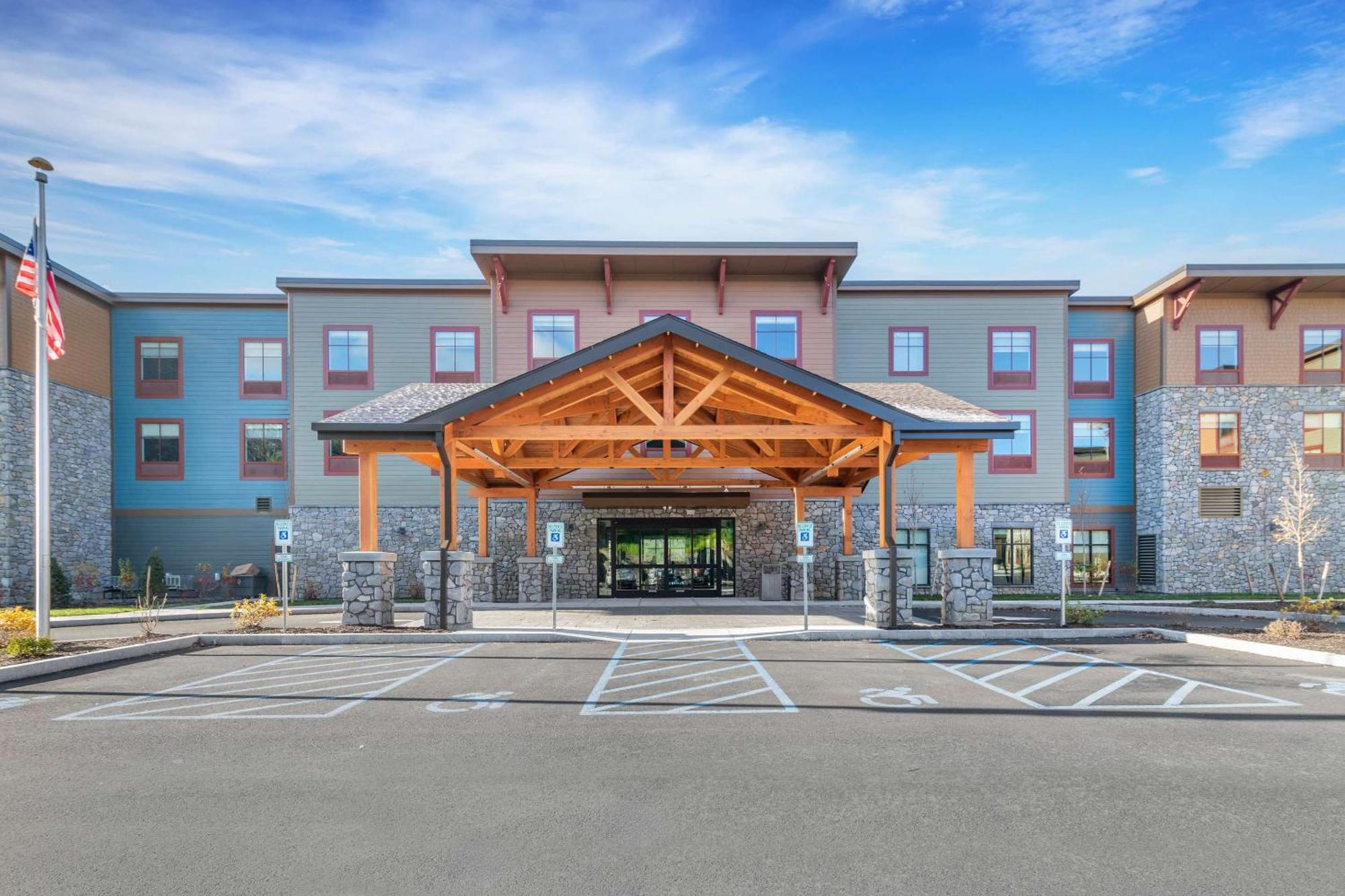 Cambria Hotel Lake Placid - Lakeside Resort Exterior foto